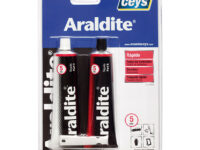 Adhesivo CEYS Araldite rápido.