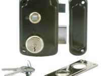 Cerradura sobreponer ILARGI 1056B